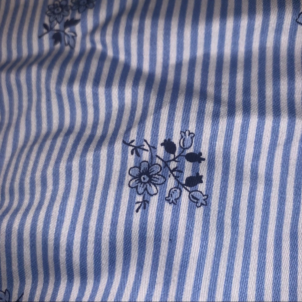 Chaps button down shirt women’s - Picture 5 of 10